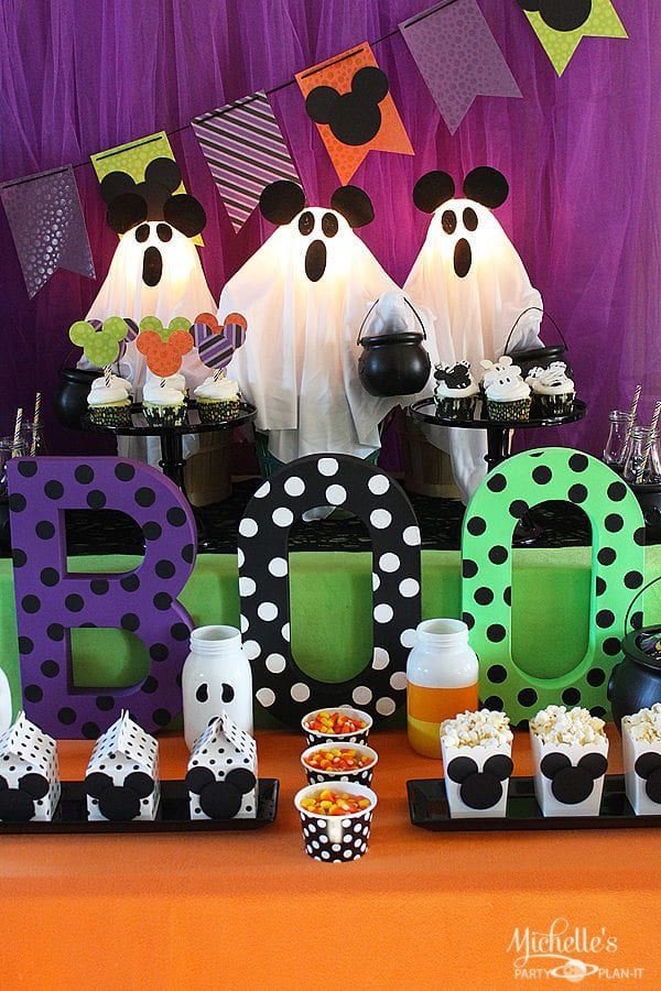 Mickey mouse deals halloween decor