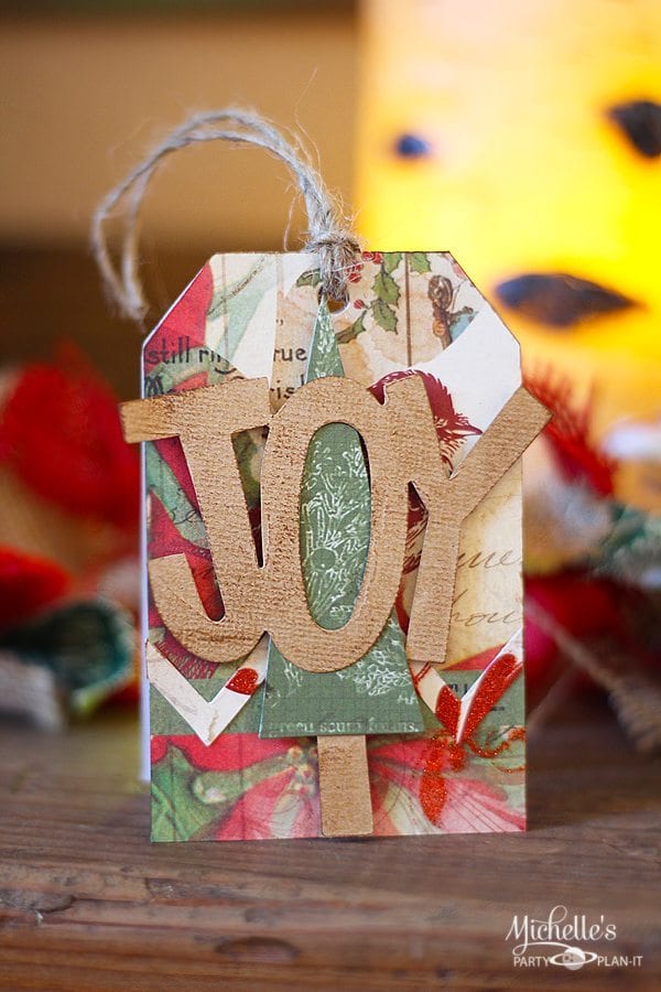 Cricut Tutorial: How to make your own Gift Tags for Christmas! 