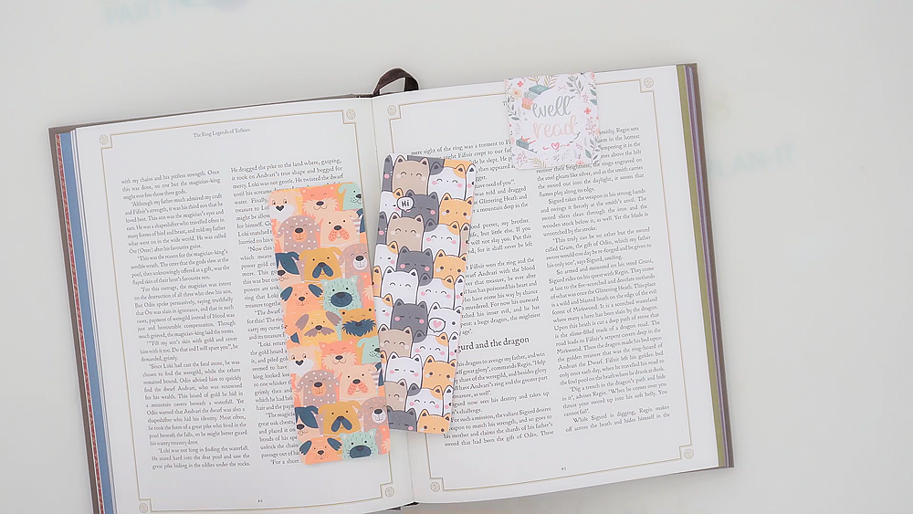 How to Turn Postcards into Bookmarks - Michelle's Party Plan-It